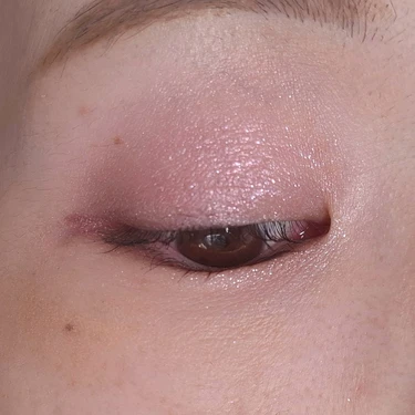 完売続出！？持ち運び多色パレットにラメバージョン登場！キャンメイク プティパレットアイズ（スパークリングタイプ）をレビュー_6_5