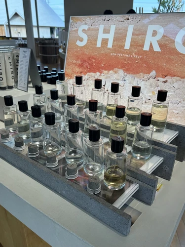 SHIRO みんなの工場 北海道 香水作り 予約