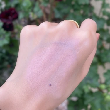 イヴ・サンローランの限定チーク！透明感あふれる「69 ラベンダー ラスト」をレビュー_6_3