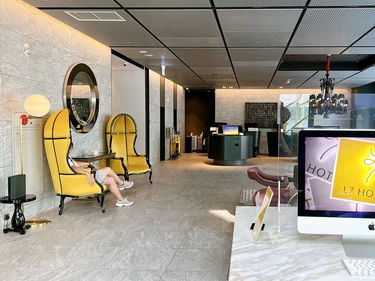 「L7江南バイロッテ」ロビー