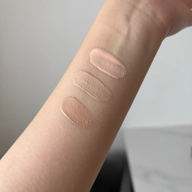 シンピュルテ ファンデ 色