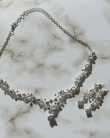 結婚 結婚式 前撮り フォトウェディング 準備 SHEIN おすすめ 小物 ドレス タキシード ネックレス ピアス