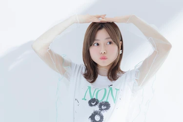 声優水瀬いのりさんオフショット⑤