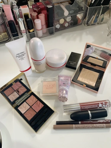 【2025年新作コスメ使用】MAQUIA10月号秋ファンデ&カラーメイク｜イエベ春の3daysメイクルックを公開_7_4