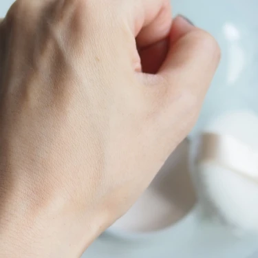 「ブライトニング スキンケアパウダー」のテクスチャー