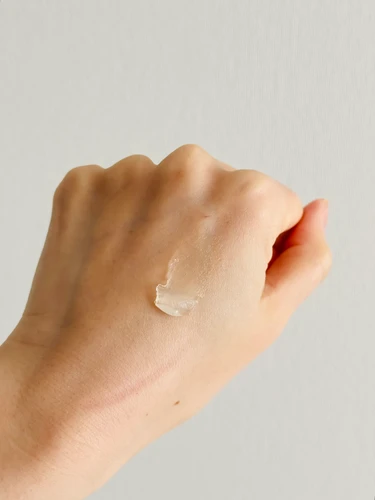 アリィーのUVヘアカラーロックバームのテクスチャー