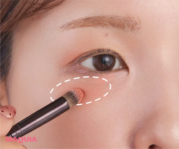 ケイト バウンシーチークシャドウ OR-1 骨格操作メイク STEP2