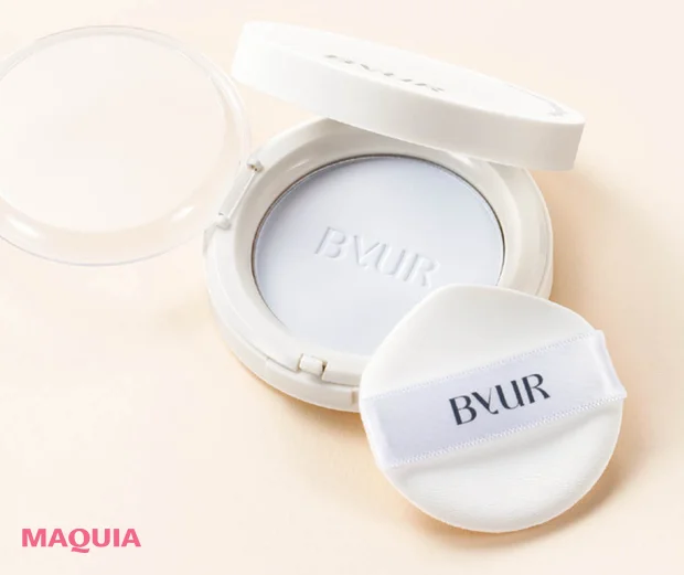 2026最新 ヘア＆メイク 長井かおりさんおすすめのパウダー バイユア セラムフィット ノーセバム プレストパウダー 01