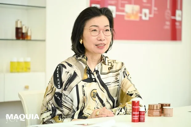 クラランス　B Corp　CSR  美容-2