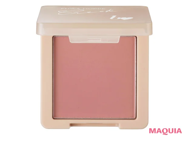 ヘア＆メイク 岡田知子さんが元宝塚歌劇団 舞空瞳さんをメイク b idol ふわほっぺチーク 01