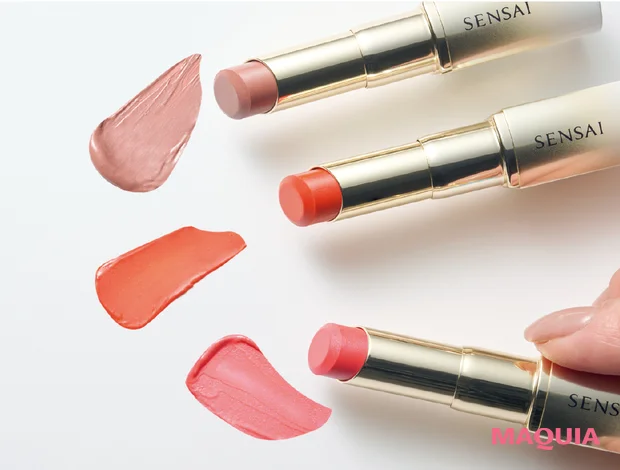 美容愛好家 野毛まゆりさんおすすめの新作コスメ　カネボウ化粧品　センサイ　モイスチャー インテンスリップスティック　見たまま発色