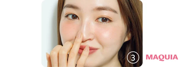 多幸感メイク チークの入れ方ハウツー　鼻先にも入れる