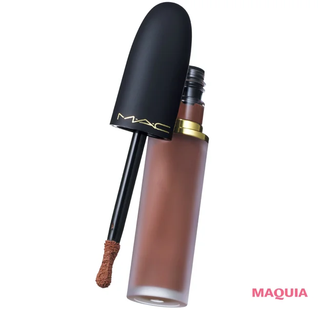 マットブラウンのリップ&チークコスメにおすすめのメイク M・A・C パウダー キス リップ + チーク ムース バフィスト