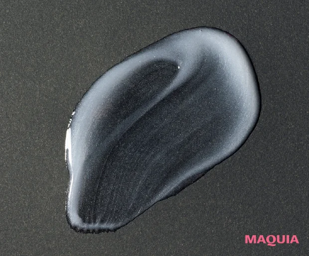 マキア ブライトニング・UVグランプリ ジェル・クリーム部門 SK-II ジェノプティクス インフィニットオーラ ジェルクリーム 塗り広げたときの状態