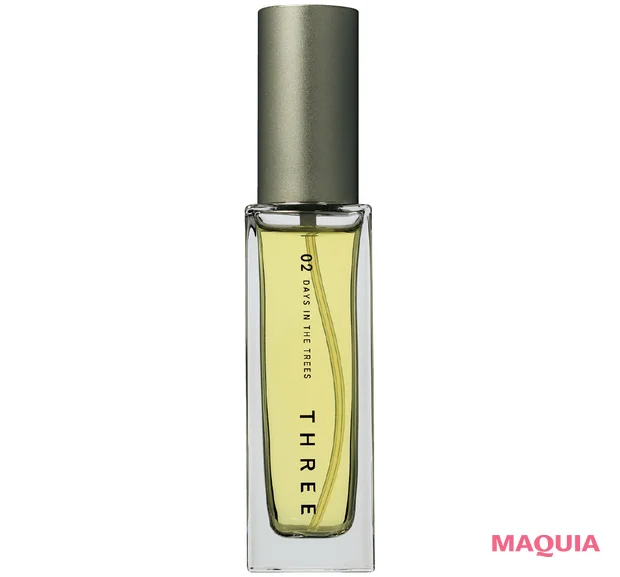 ネガティブからポジティブになる方法　おすすめのアイテム　THREE エッセンシャルセンツ R