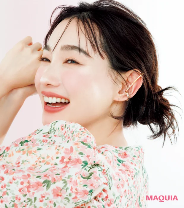 【最旬・多幸感ベースメイク】厚みのある“ふっくらハリツヤ肌”HOW TO！ 長井かおりさんが解説