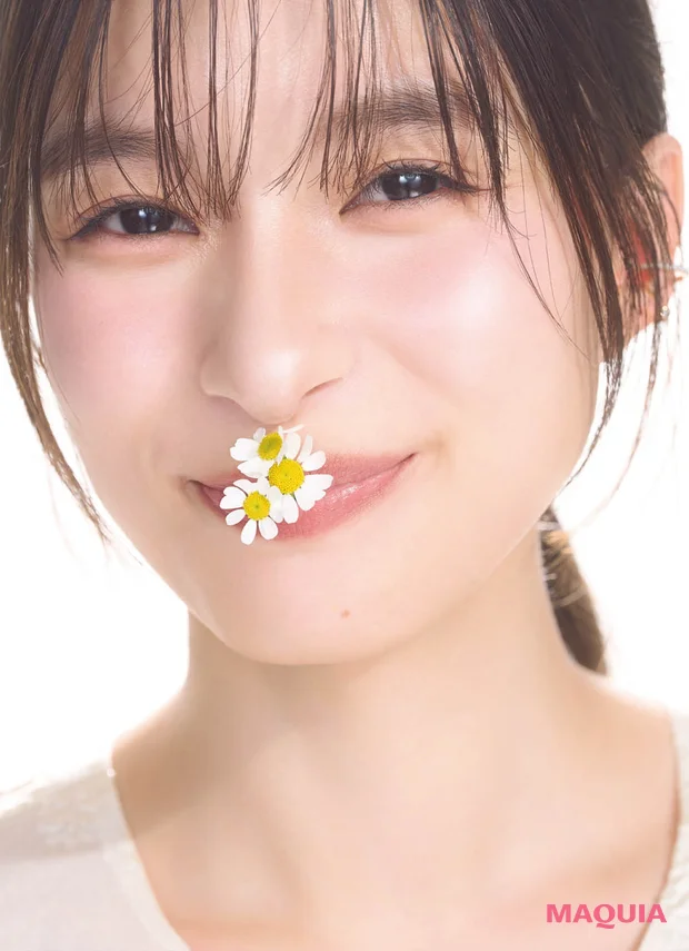 【芳根京子さんインタビュー】「幸せを感じるハードルが結構低いんです」「全ては考え方次第なんだなと母に学びました」