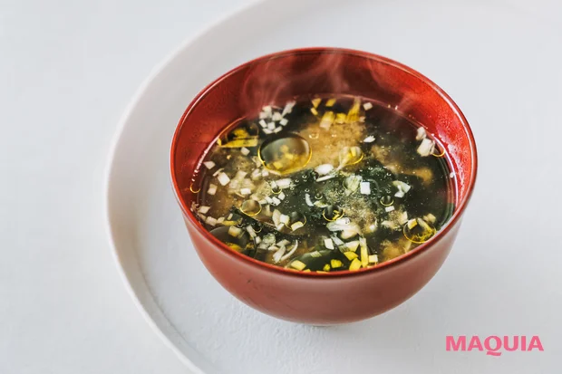 長谷川あかりさんの人気レシピ わかめ×長ねぎ×とろろ昆布+オリーブオイルの味噌玉