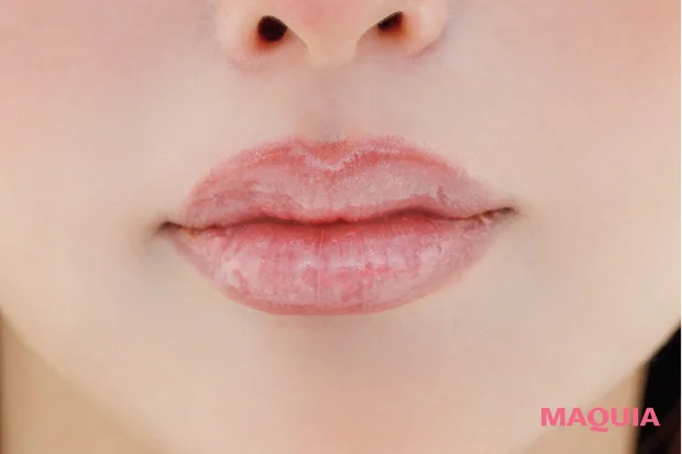 鈴木えみ ヘア&メイク イガリシノブさんおすすめの平成リップメイク 白みピンク