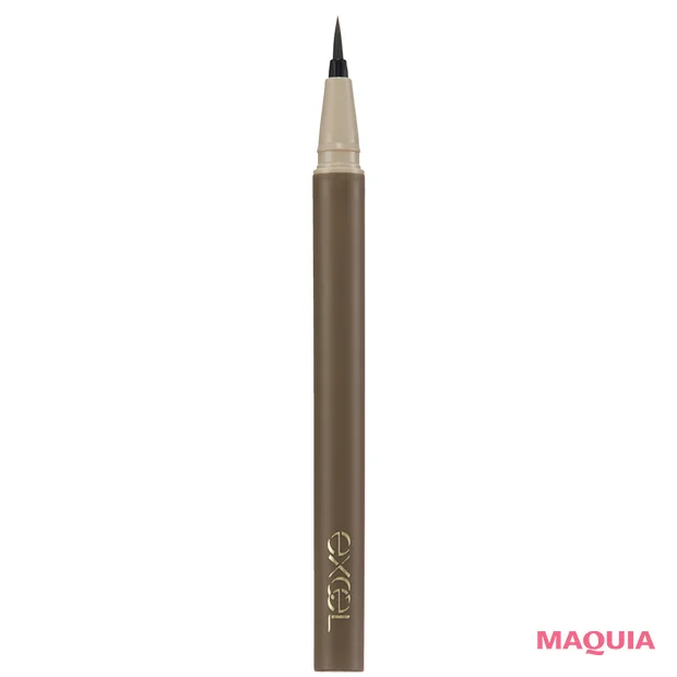 仕事帰りでも華やかな雰囲気がほしいときのメイク直し方法 おすすめのコスメ エクセル メロウシェード リキッドライナー ML02