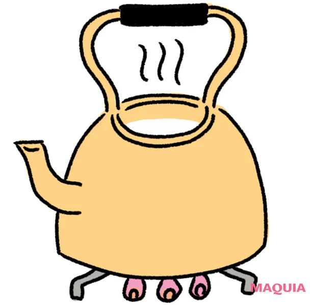 白湯の基本の作り方　水道水をやかんで沸かしカルキを飛ばす