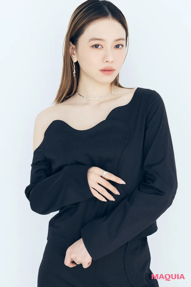 山本舞香さんが、SNSでバズっている純欲メイク・白湯メイク・甜妹メイクの3タイプの中華メイクに挑戦! vol.6