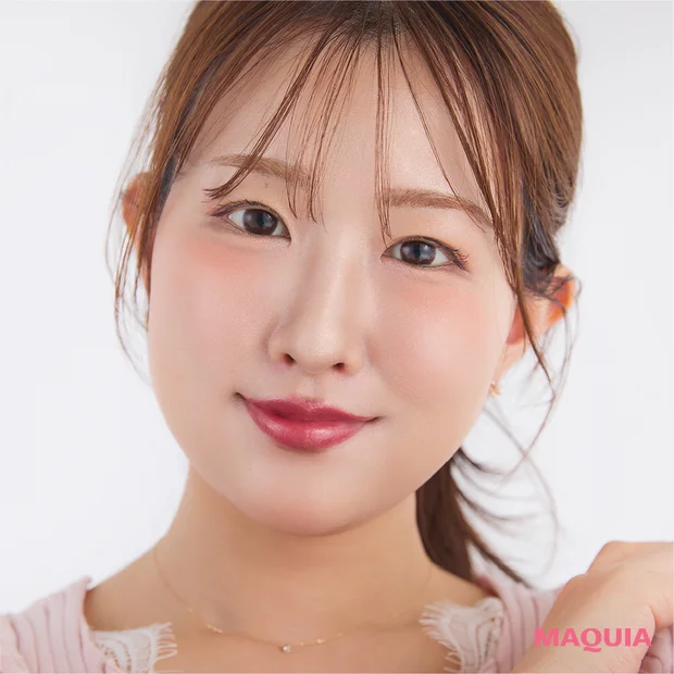 ケイト バウンシーチークシャドウ OR-1 骨格操作メイク 仕上がり