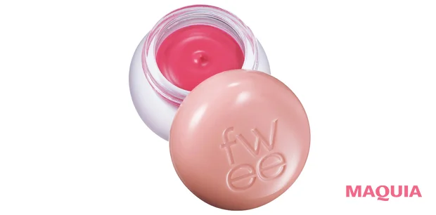 ペールピンクのリップ＆チークコスメにおすすめのメイク fwee リップアンドチーク ブラーリープリンポット ND02