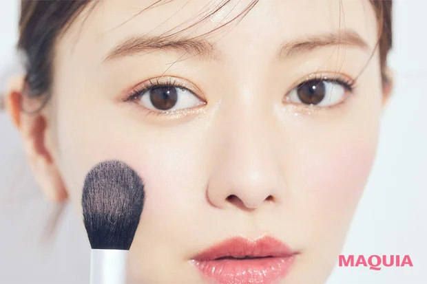 伝統柄浴衣のチークメイクHOWTO 山本舞香のBeauty Script