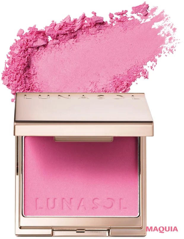 ヘア＆メイク 岡田知子さんが元宝塚歌劇団 舞空瞳さんをメイク ルナソル カラーリングブリーズ 01