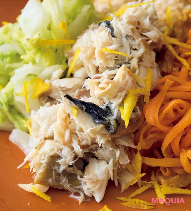 長谷川あかりさんの人気レシピ ほぐしゆでさばのえごまオイルあえ