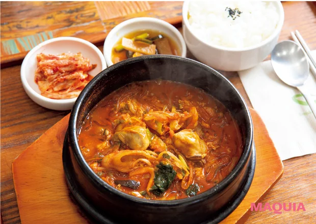 韓国のお粥が食べられるおすすめのお店　ボンジュク&ビビンバcafe  新大久保店　カキトッペギ