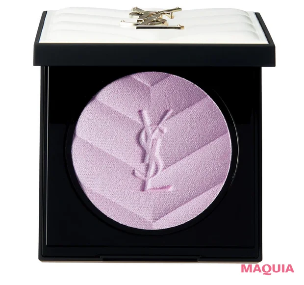 仕事帰りでも華やかな雰囲気がほしいときのメイク直し方法 おすすめのコスメ YSL オールアワーズ ハイパールミナイザー 69