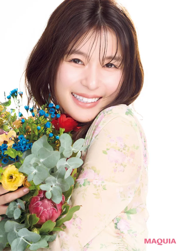 マキア MAQUIA 芳根京子さんインタビュー 人生におけるヒントとなった西島秀俊さんからの言葉