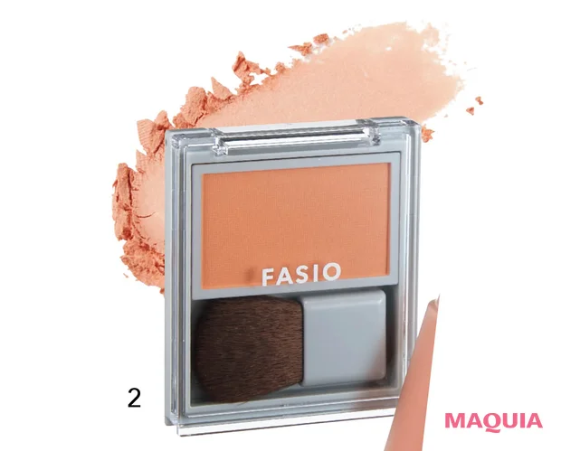 多幸感メイク チークの入れ方ハウツー　ファシオ 失敗しにくい フェイスカラー UV（血色感タイプ） 03