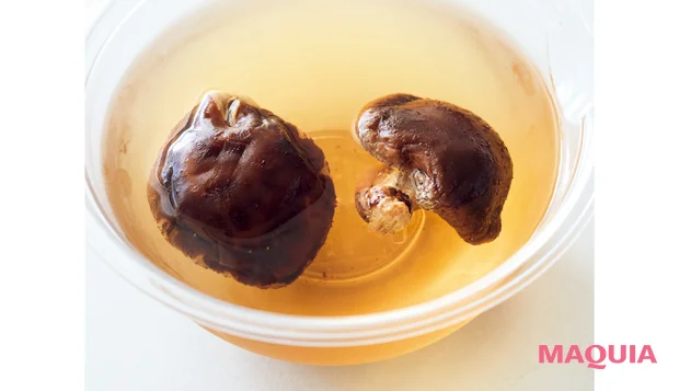 長谷川あかりさんの人気レシピ 干ししいたけとうずらの卵、豚バラのルーローハン風 作り方