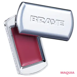 プラムカラーのリップ＆チークコスメにおすすめのメイク BRAYE リップスリーク 06