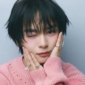 【なにわ男子・大西流星さんのポーチの中身】史上初公開！「お仕事のときもセルフメイク。30分あれば余裕♡」