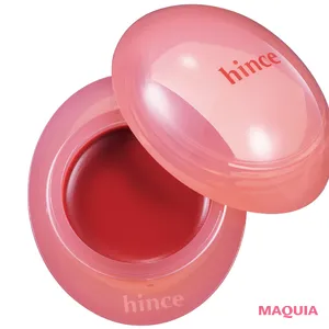 ツヤレッドのリップ＆チークコスメにおすすめのメイク hince ロウグロウデューイーボール 08