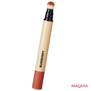 マットブラウンのリップ＆チークコスメにおすすめのメイク バーバリー ビューティ バーバリー ブリット マット リップ ヴェール 652