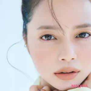 マットブラウンのリップ＆チークコスメにおすすめのメイク