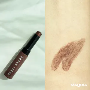 イエベ秋 アイシャドウ おすすめ スウォッチ つけ試し 使用感 ボビイブラウン クリスタル アイシャドウ スティック 06 ブリリアントブロンズ