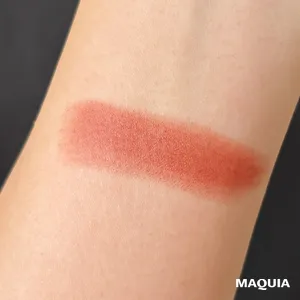 イエベ秋 リップ おすすめ スウォッチ つけ試し 使用感 YSL