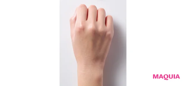 透明感を底上げする新作トーンアップUVを検証！ カラーやテクスチャー、肌映えをチェック_15