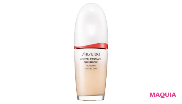 エッセンス スキングロウ ファンデーション SPF30・PA+++ 全12色 30ml 各¥7590/SHISEIDO(9月1日発売)