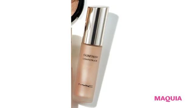 シワを取るおすすめハイライト M・A・C スキンフィニッシュ ライトストラック リキッド ハイライター ライトスカペード