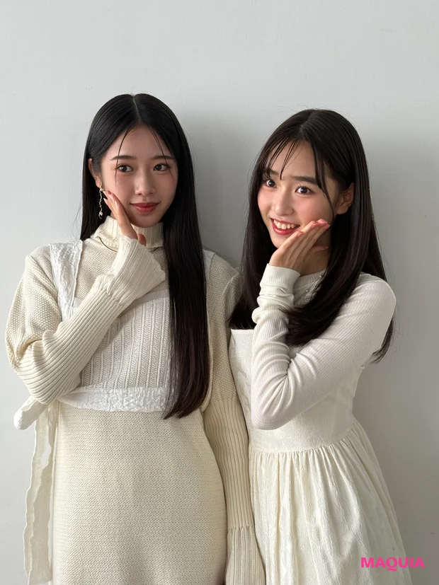 天翔天音　藤岡舞衣　小顔ポーズ