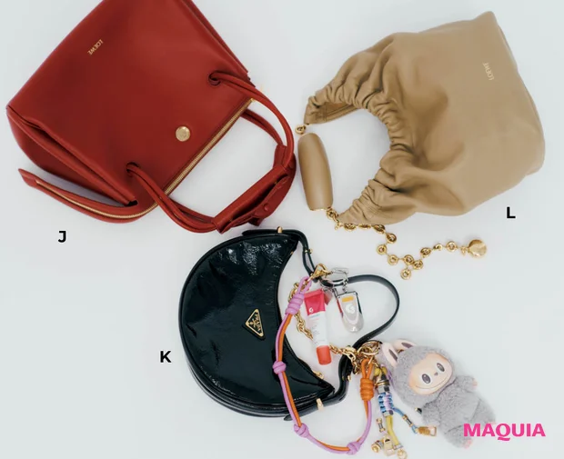 鈴木えみの愛用バッグと ロエベ プラダ