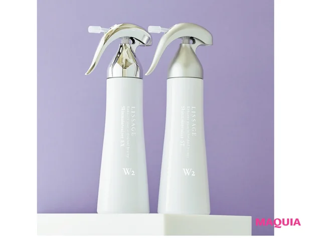 リサージ スキンメインテナイザー（右から）ST W2 [医薬部外品] 180ml ￥4400、EX W2［医薬部外品］ 180ml ￥6930／カネボウ化粧品（2/19発売）