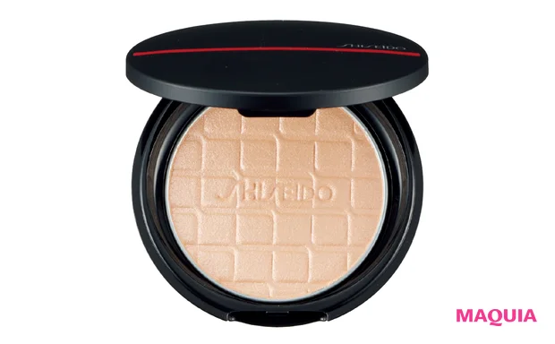 MAQUIA4月号の表紙は長澤まさみさん! 透明感あふれる青みメイクを解説_7